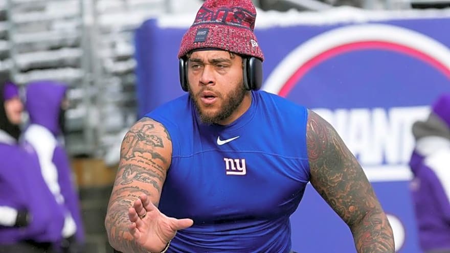 Will Aaron Stinnie's Versatility Save His Roster Spot?