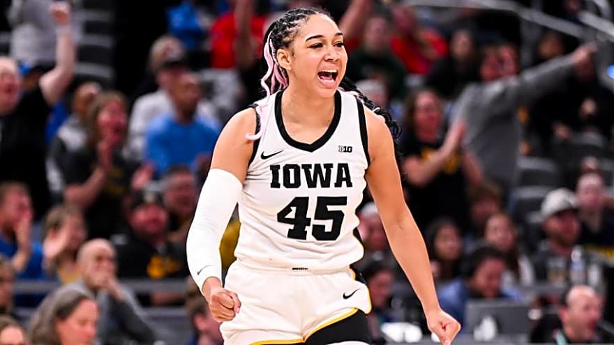 Iowa Women's Basketball Star Hannah Stuelke Signs Professional Contract
