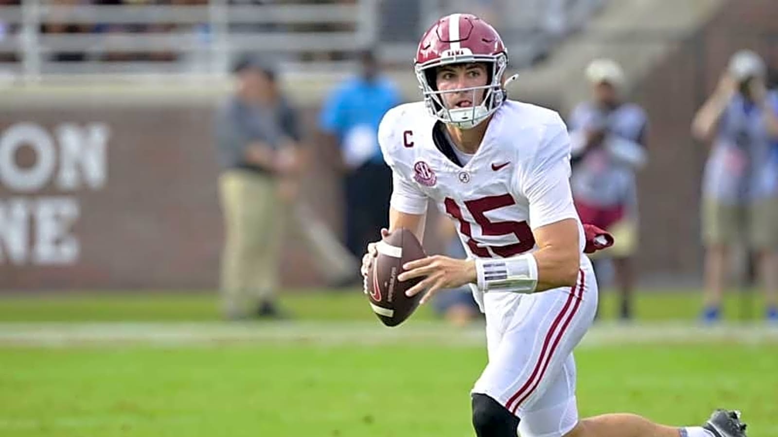 Fresh Faces Make Up Familiar Challenge For Alabama Quarterback Ty Simpson | Yardbarker