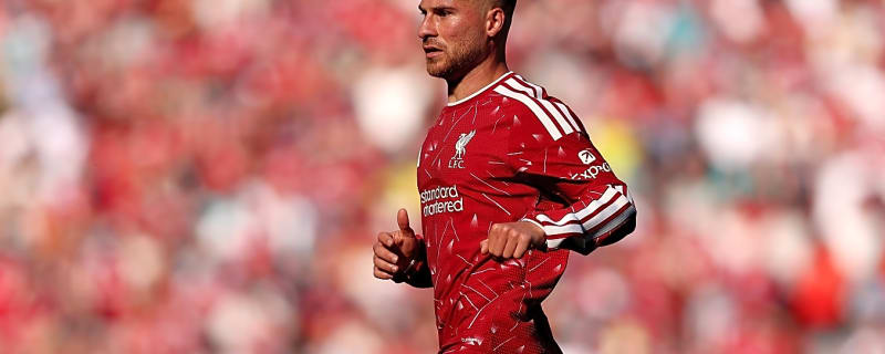 'He wants to stay' – Father confirms Liverpool player has no desire to leave