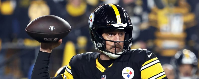 Aaron Rodgers finally agrees to deal with Steelers