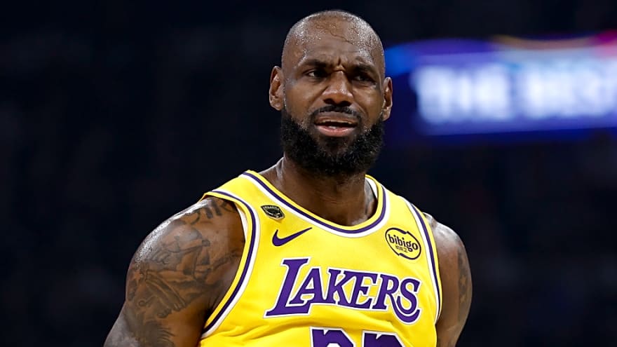 James' agent has one demand about possible signing with Warriors