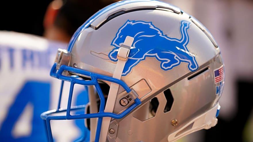 Lions Acquire Former Super Bowl Champion to Bolster Defense