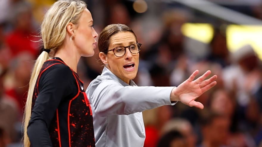 Stephanie White’s handling of Sophie Cunningham draws strong backlash