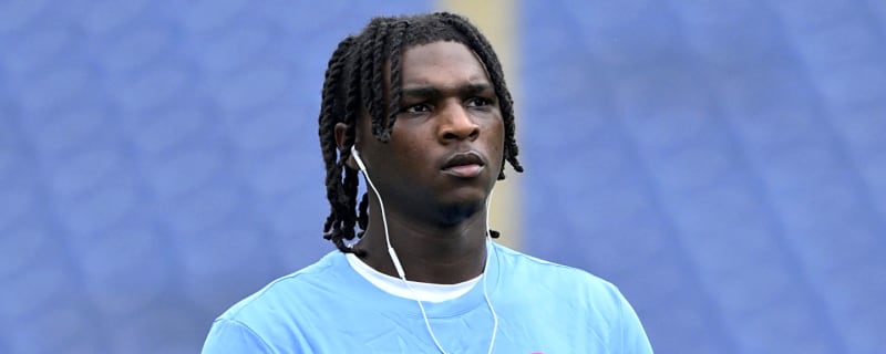 NFL insiders share worrisome updates on Titans' Ward amid benching whispers