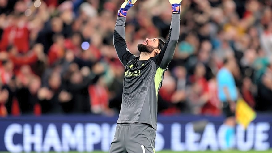 Journalist hints at mega injury boost for Liverpool ahead of Aston Villa clash