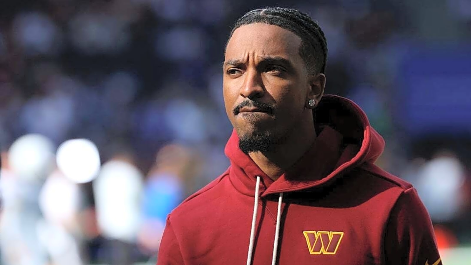 Commanders QB shuffle: Jayden Daniels to practice, Marcus Mariota hurt ...