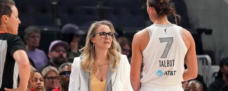 Aces’ Becky Hammon shows love to players after hitting 150-win milestone