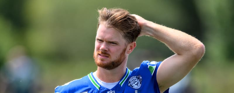 Seahawks get massive Sam Darnold injury update