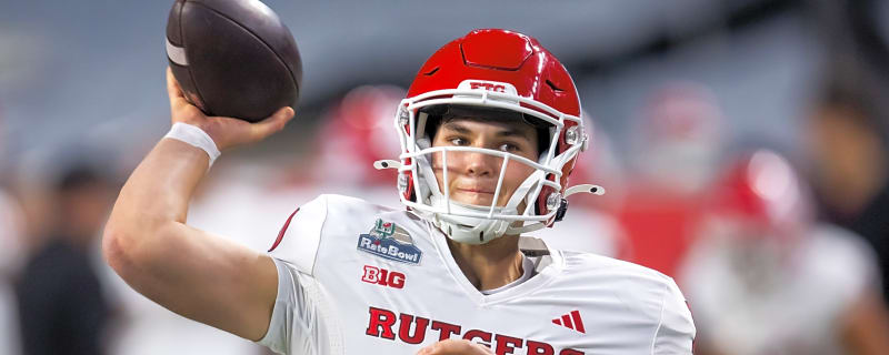 Rutgers makes major QB change following stunning UMass upset