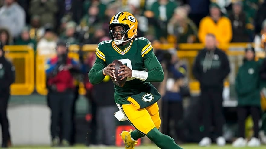 Dolphins' Malik Willis lands in PFF's bottom tier of NFL quarterbacks