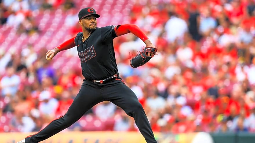 Reds Officially Lose Hunter Greene to Elbow Surgery