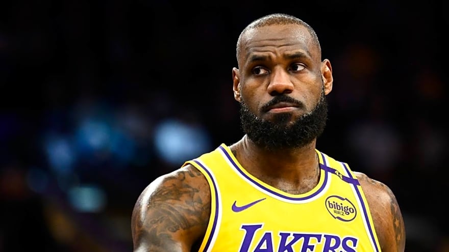 LeBron James Snubbed From All-Time NBA Player Top 5 Lists
