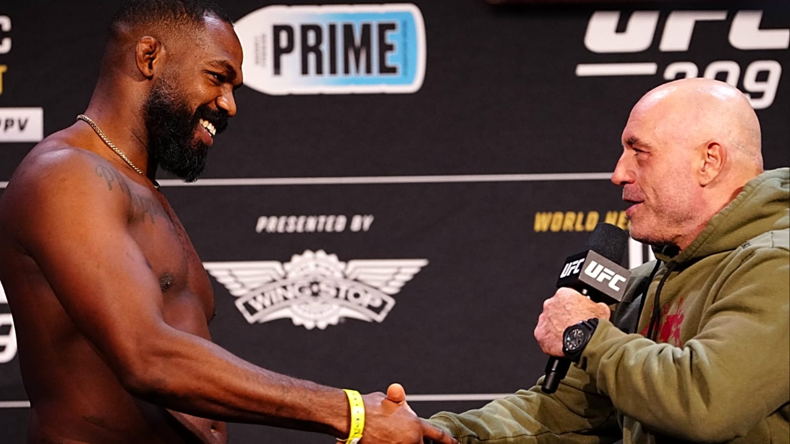 Joe Rogan Sides With Jon Jones Over Alleged Dana White’s ‘Lowball ...