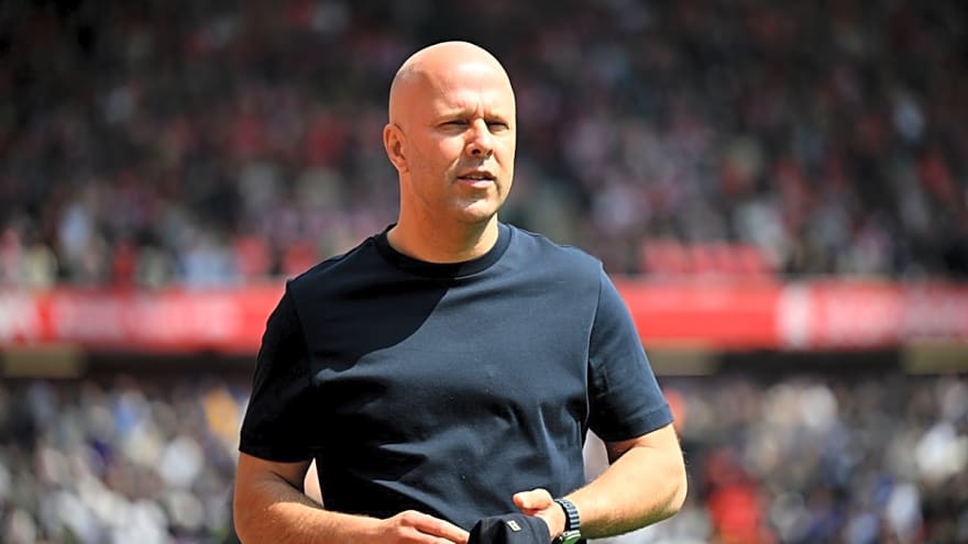 ‘Huge risk’ – Danny Murphy explains why Liverpool must be ruthless with Arne Slot decision