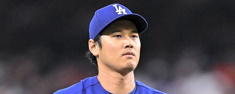Ohtani reacts to Roberts' approach to his two-way status