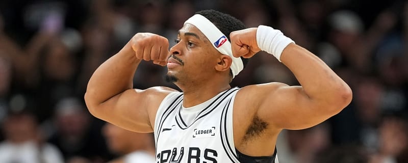 Keldon Johnson key off the bench for Spurs in Game 5 rout over Timberwolves