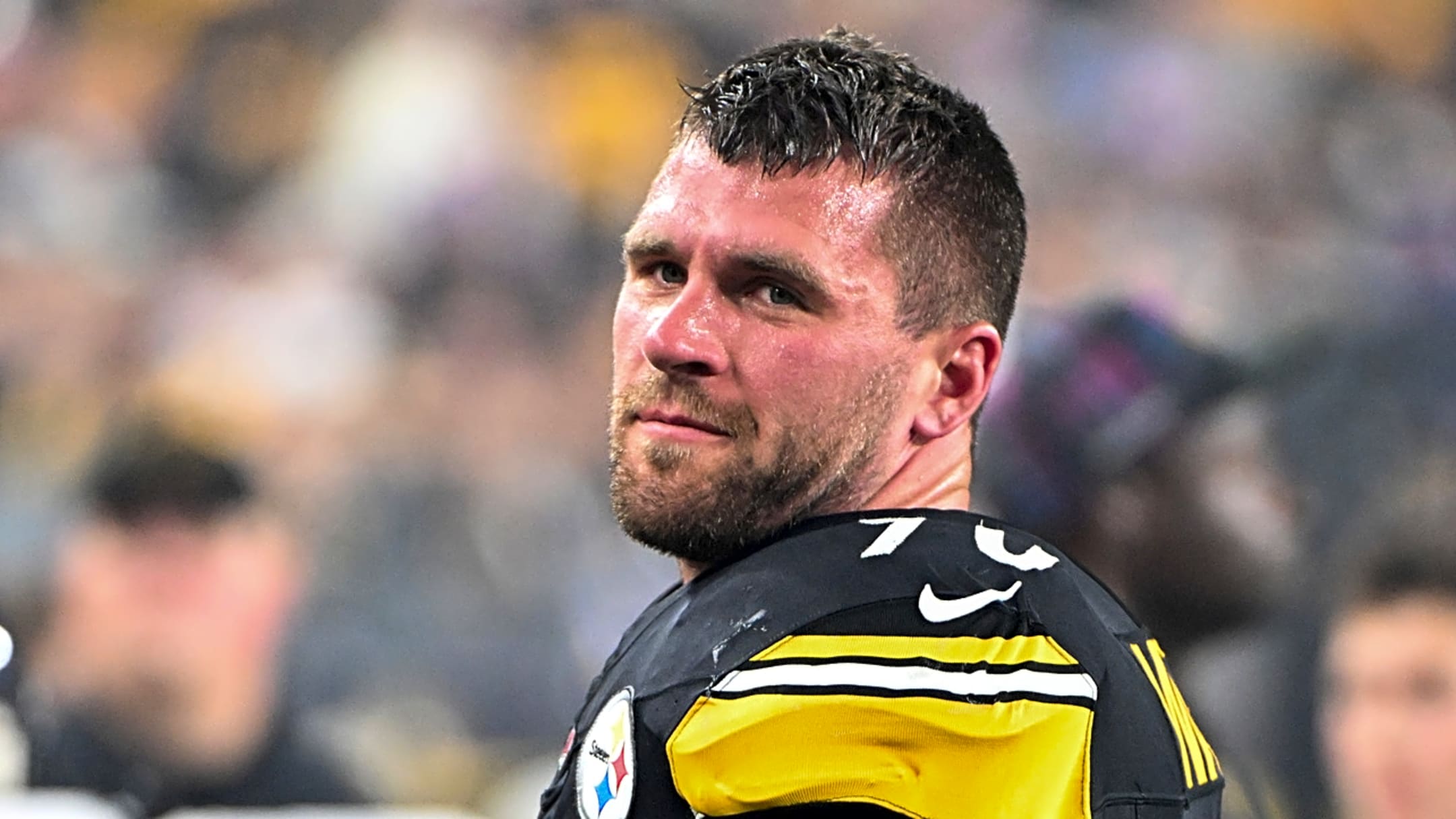 What analyst finds 'interesting' about Steelers, T.J. Watt situation |  Yardbarker