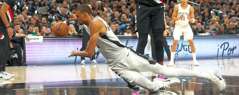 Victor Wembanyama's scary fall puts Spurs' playoff chances in peril