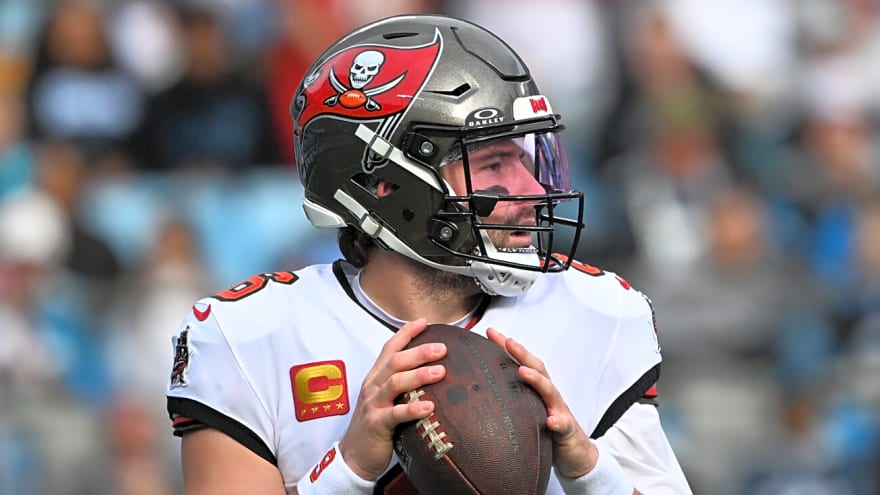 Mayfield sends Bucs a message amid contract negotiations stalemate