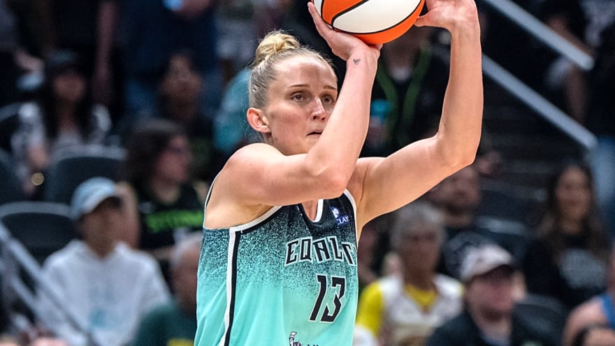 Leonie Fiebich's return powers Liberty to win over Fever