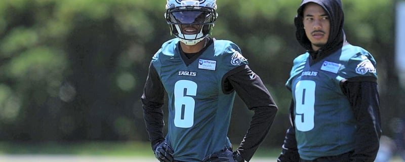 The Eagles’ first practice without A.J. Brown ran through DeVonta Smith and a Saquon Barkley touchdown