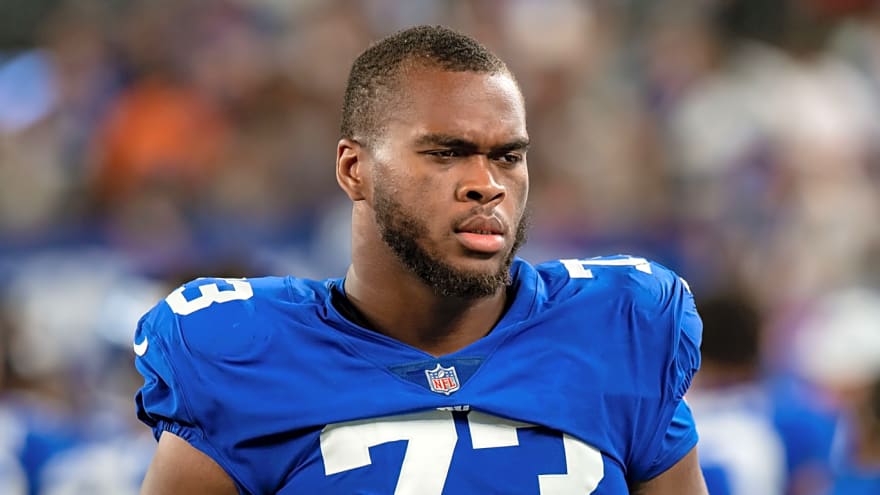 Five recently cut NFL players who should find another team this season