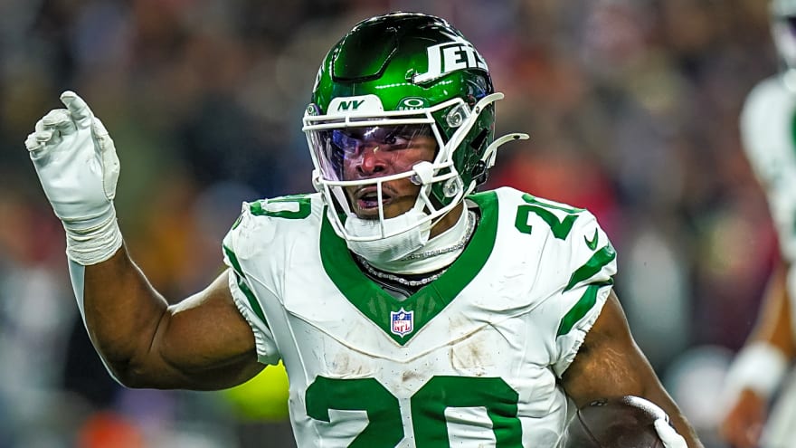 Jets' Hall makes big prediction after signing big-money contract