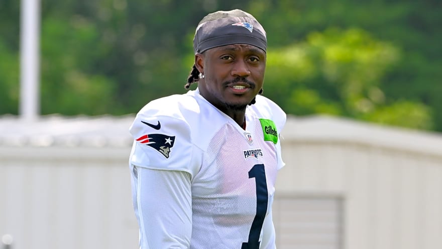 Patriots' A.J. Brown to miss his 5th game of the season
