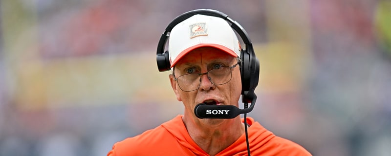 Browns reportedly make surprising QB decision