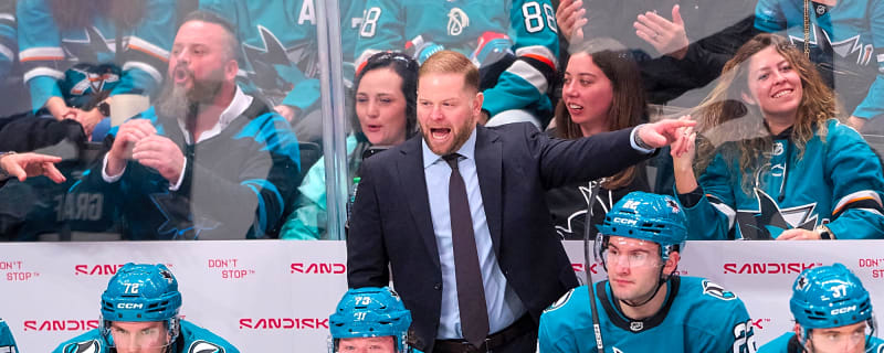 Sharks sign head coach Ryan Warsofsky to contract extension
