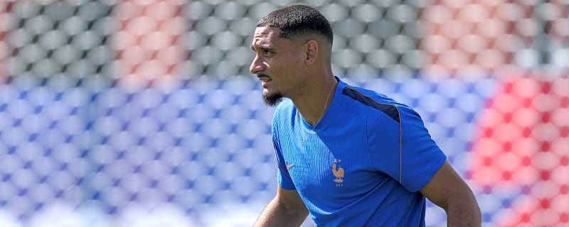Arsenal and Chelsea want to sign Europa Conference League winner