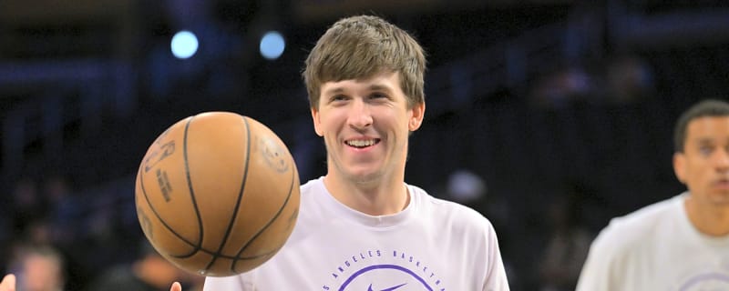 Should Lakers' Austin Reaves suit up for Game 5 vs. Rockets?