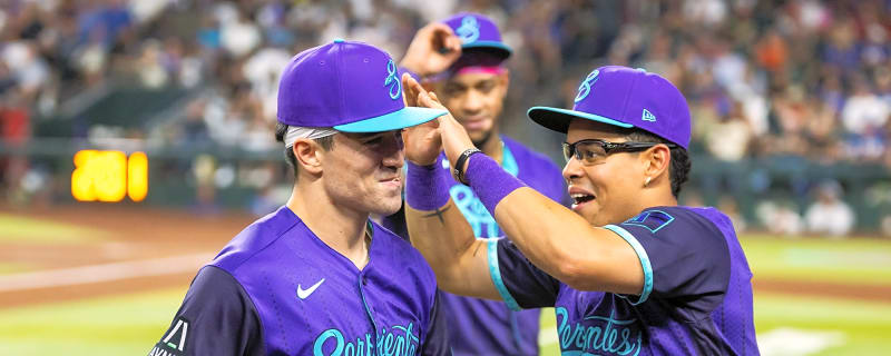 Astros Claim Jorge Barrosa