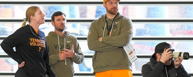 Tennessee Vols strength coach Derek Owings has a surprising connection to one of college football’s best viral stories of the week