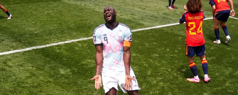 Napoli enter direct talks to sell Romelu Lukaku to club