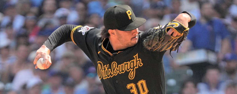 Don Kelly defends pulling Paul Skenes in Pirates' late loss to Cubs