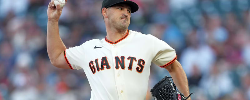 Braves add Tyler Mahle in trade with the Giants