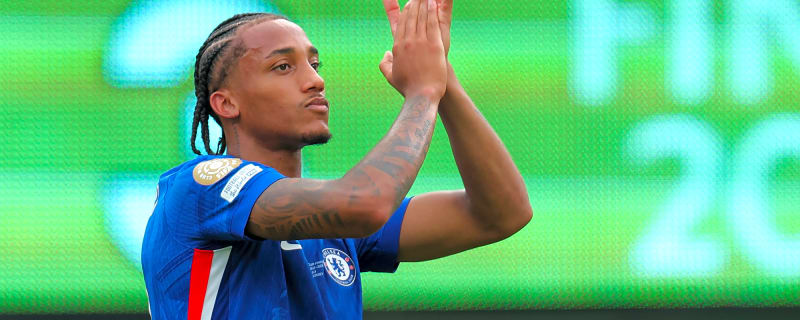  Chelsea hand rising Premier League star new contract after sensational preseason