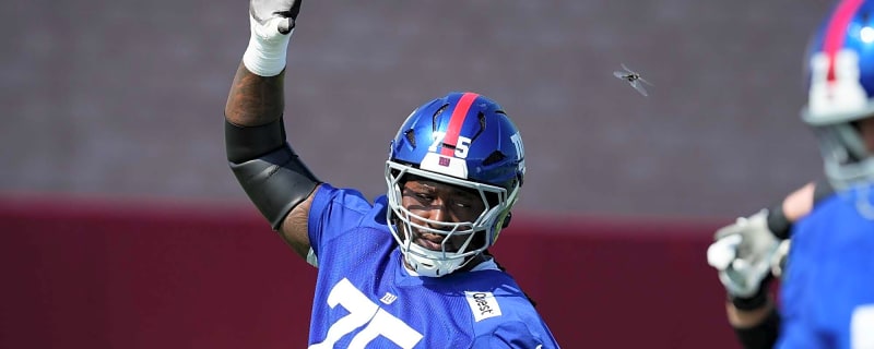 Giants Trade G Joshua Ezeudu To Chiefs