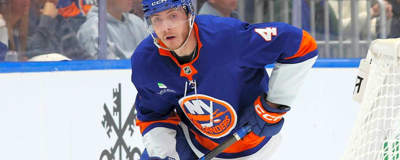 Leafs sign McWard, Rybinski to two-year contracts