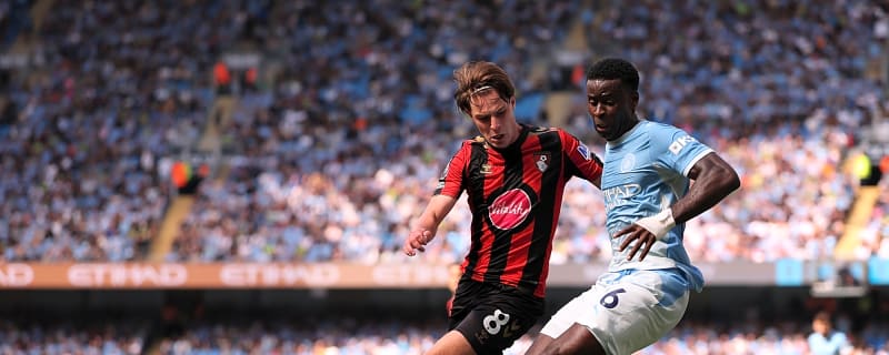 After Lamine Camara: BBC say Liverpool 'hold an interest' in athletic fit for midfield pivot