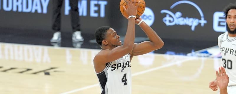 Spurs’ De’Aaron Fox (Ankle) Questionable For Game 5