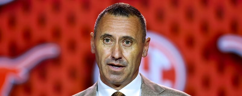 Steve Sarkisian draws laughter with opinion on Michigan’s win