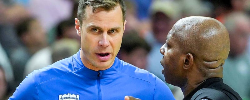 Looking back at the guy who followed THE guy in college basketball
