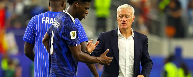 Manchester United waiting for perfect moment to launch move for 'leading target'