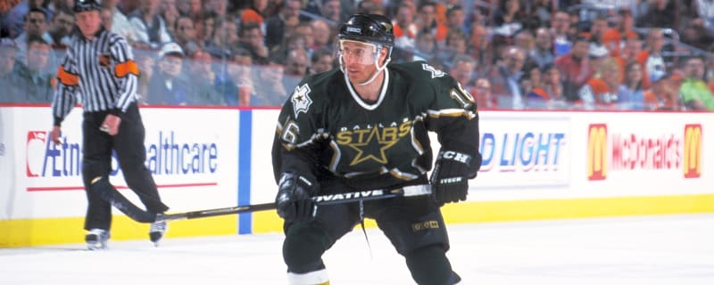 The Dallas Stars have brought back one of their toughest players in one of the best moves today in history