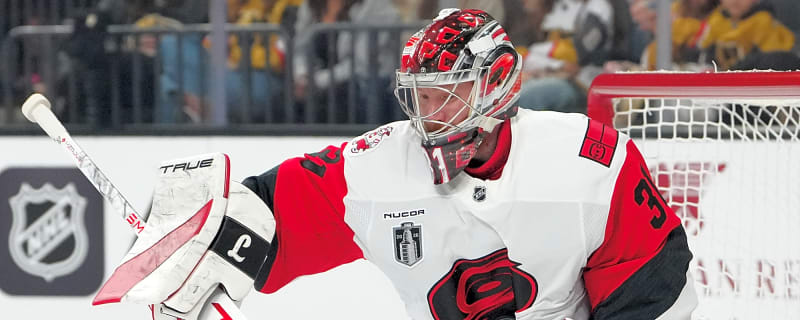 Should Hurricanes make goalie switch for Game 4 of Stanley Cup Final?
