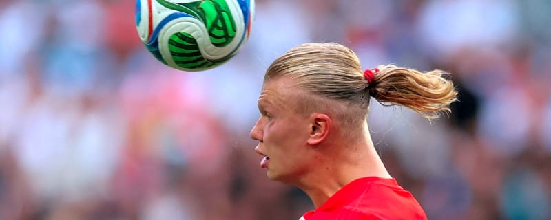 Arsenal consider sensational move for prolific 26-year-old amid recent controversy