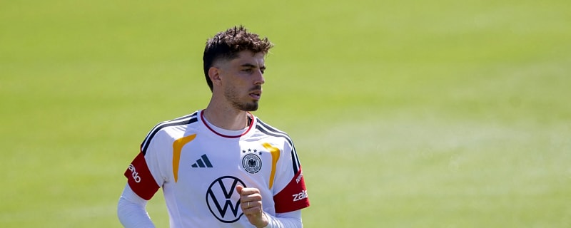 Insider confirms £280k per week Arsenal star is being targeted by his ex-club
